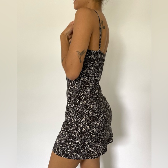 black and white pattern mini sundress - Picture 2 of 3